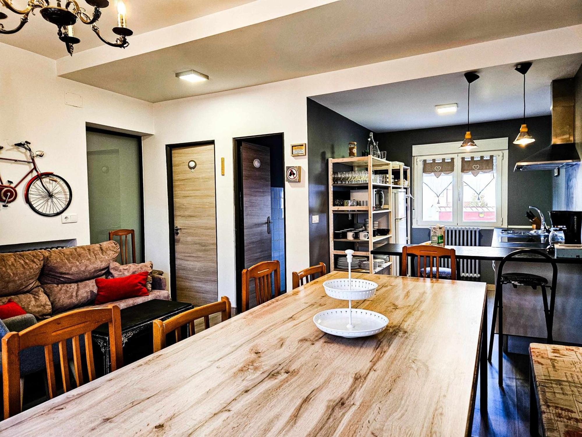 Oak House Oakplacescom Леон Экстерьер фото